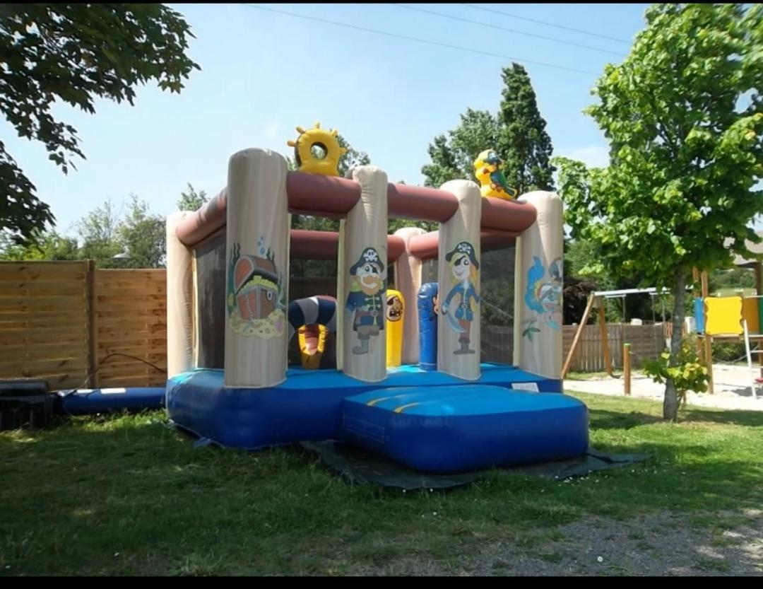 Mobil-Home Le Petit Paradis Vendeen Camping 3 Etoiles 7Km Des Plages Avrillé Exterior photo